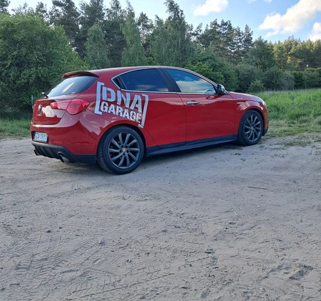 Alfa Romeo Giulietta cena 43000 przebieg: 111000, rok produkcji 2012 z Dąbrowa Górnicza małe 667